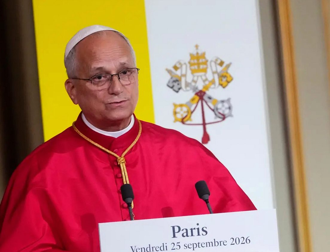 Pope Leo XIV Cautions France Over AI, Ethics and Science on Papal Visit